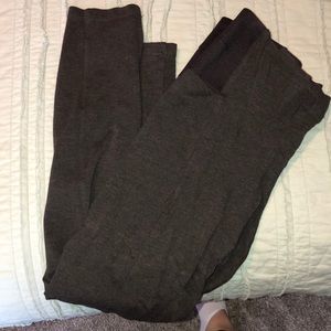 Dark gray leggings